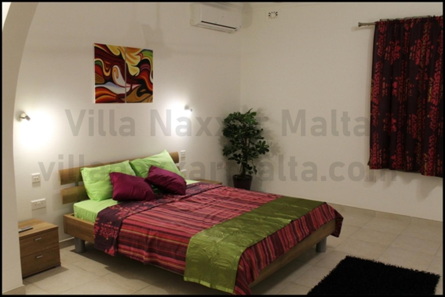 Villa Naxxar Malta – Main Bedroom (double Bed) with bathroom ensuite, large wardrobes, AC, WIFI and more ... space for additional beds